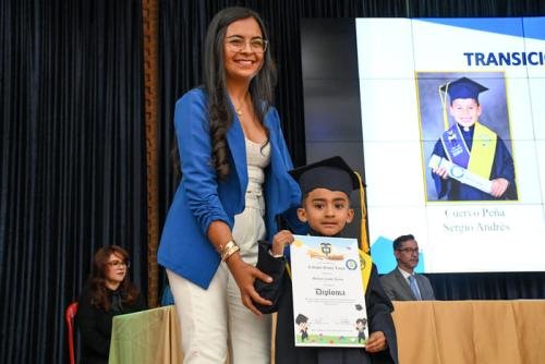 ceremonia-grado-transicion-2024-34