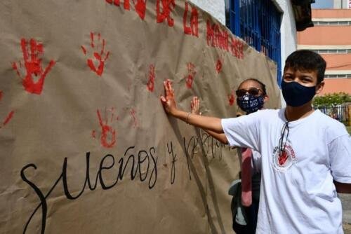 dia-mano-roja-2022-13