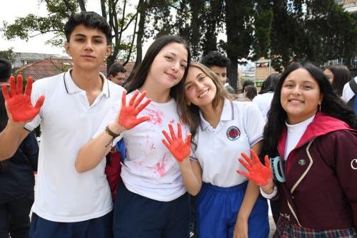 dia-manos-rojas-2024-9