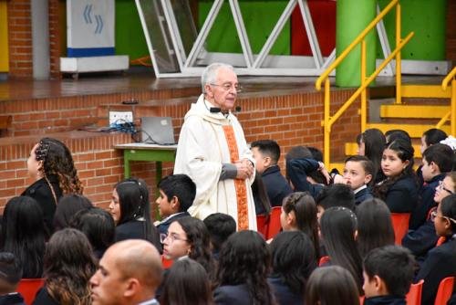 eucaristia-accio-gracias-quintio-2024-6