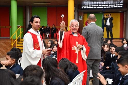 eucaristia-accion-graicas-quinto-2023-31