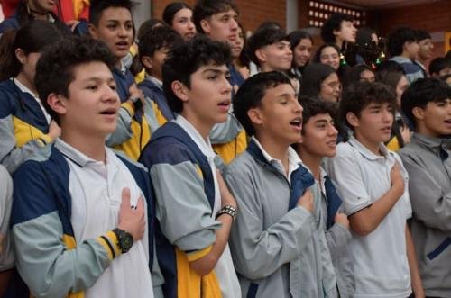 premiaciones-deportivas-juegos-intercursos-2023-3