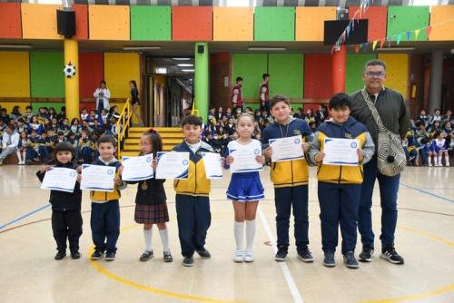 premiaciones-juegos-intercursos-nov-2024-50
